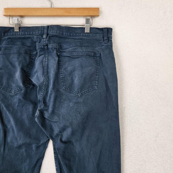 Flint and Tinder Pants Mens 34x32 Faded Blue Tapered Fit Stretch Chino 5 Pocket - Picture 8 of 13
